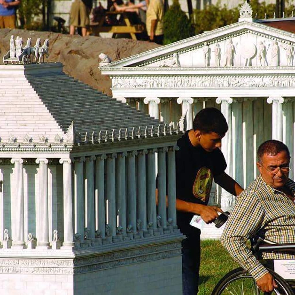 Exploring Accessible Istanbul: Your Guide to Wheelchair-Friendly Attractions 18 miniaturk wheelchair